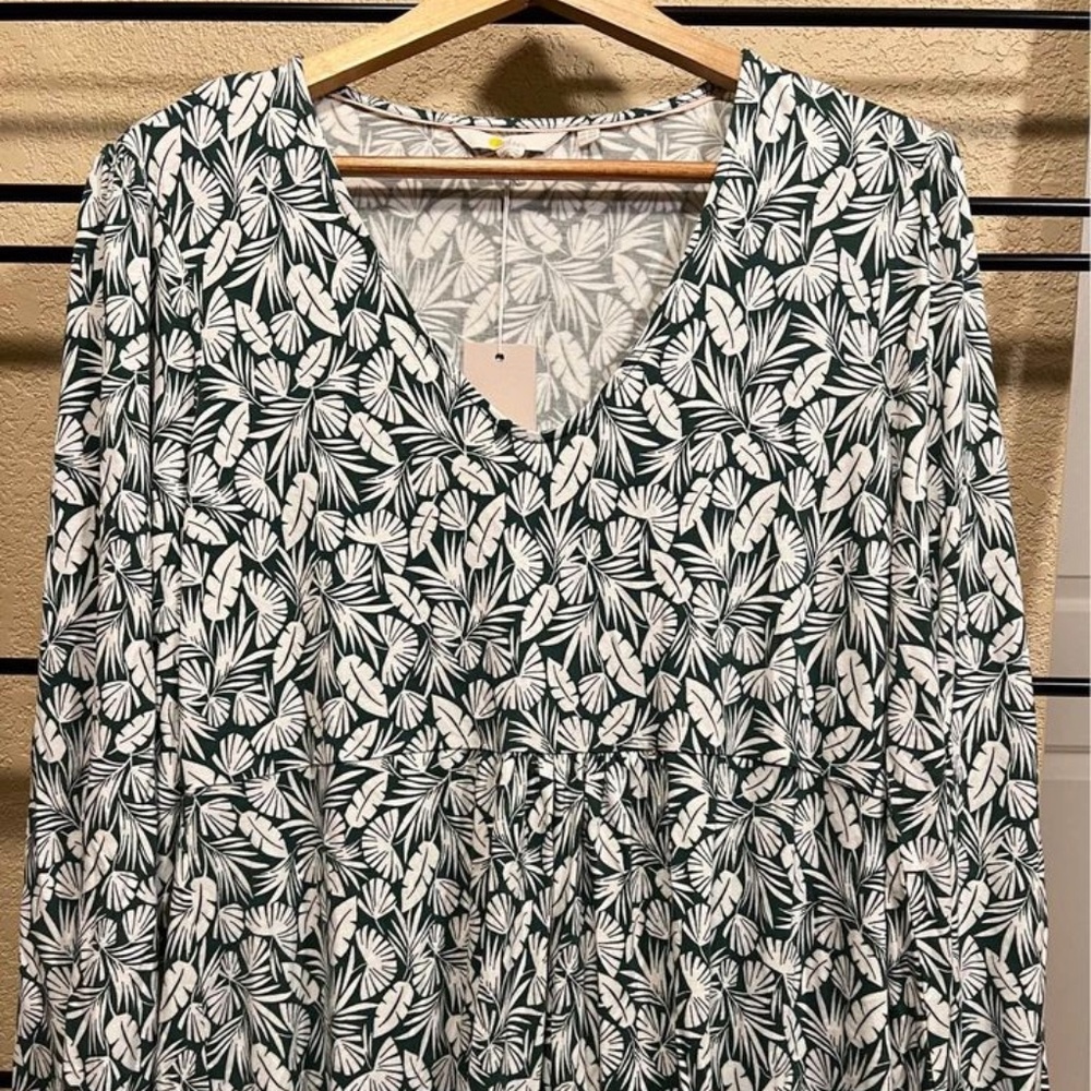 Green - vacation - leaves - dress - size 14 - Boden - new with tags - tropical